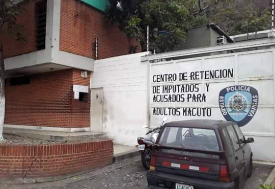 Vargas / Familiares de detenidos en Retén de Macuto exigen jornada de descarte de  COVID-19