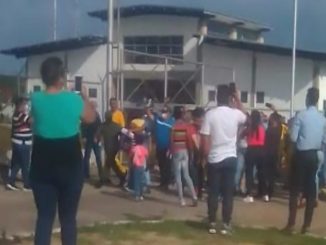 Carabobo: Libres dos reclusos de “Fénix Tocuyito” mientras otros esperan