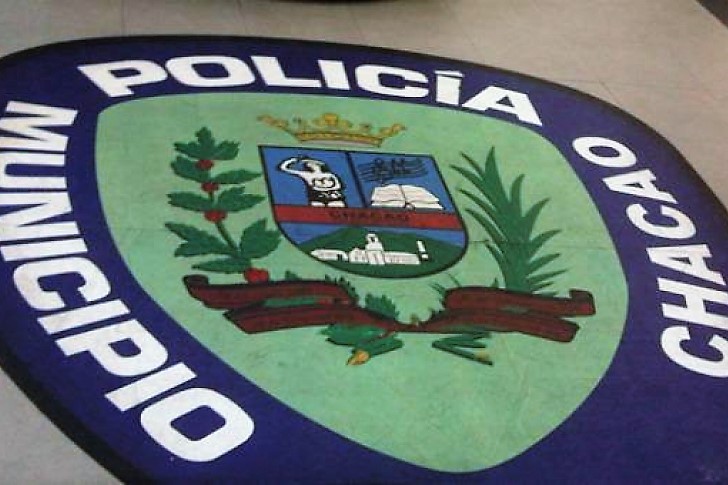 Dos funcionarios de Polichacao fueron presentados en tribunales por evasión de preso 