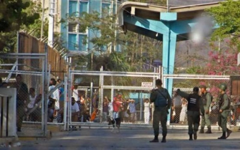 Anzoátegui: Ultimaron de diez impactos de bala a privado de Puente Ayala