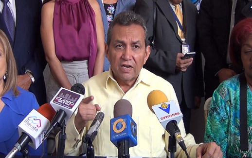 El gobernador de Mérida pidió la liberación de los presos políticos que se encuentran en los CDP y las cárceles del país