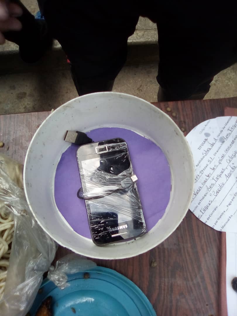 Miranda: Mujer intentó pasar teléfono dentro de la comida a preso de Poliguaicaipuro